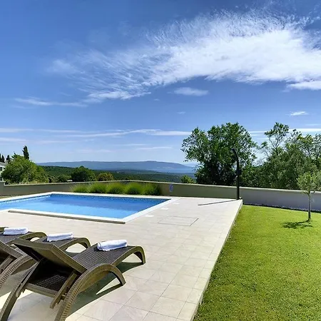 Villa Histria *